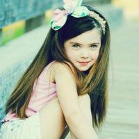 二次元粉色萝莉头像