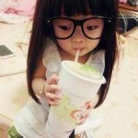 真人可爱小孩背影头像