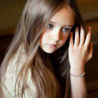 可爱小孩戴帽子嘟嘴头像