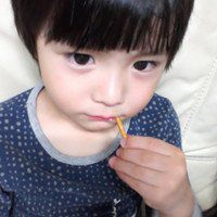 真人可爱小孩背影头像唯美