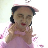 戴帽子可爱小孩头像