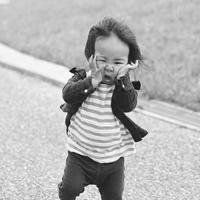 可爱小孩头像高清黑白