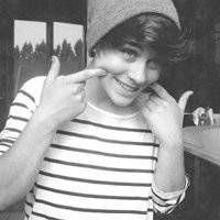 简笔搞怪小青年头像