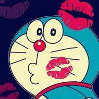 二次元女生搞怪头像一对