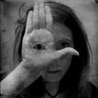 搞怪微信名女生头像高清