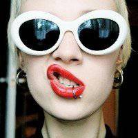 小学生搞怪头像女生头像