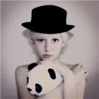 搞怪二次元女头像吧