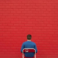 戴眼镜框搞怪女头像