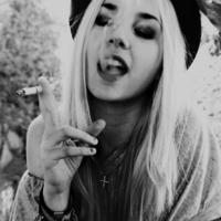 简笔搞怪小青年头像