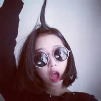 简笔搞怪小青年头像