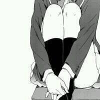 动漫情侣黑白下半身头像各一张