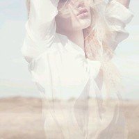 微信头像动漫女生伤感黑白头像