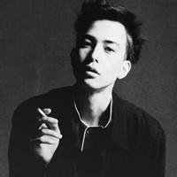 欧美悲伤图片男头像男生头像图片