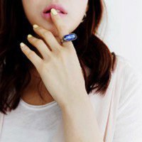 非主流头像悲伤图片唯美图片带字