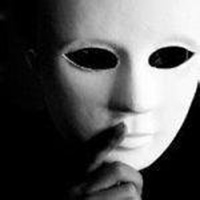 权志龙悲伤背影头像女生头像带字