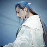 薛之谦微信头像高清银发 薛之谦微信头像高清银发