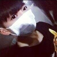 戴口罩侧脸男头像黑白头像男生