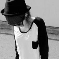 男生微信头像戴口罩黑白头像情侣