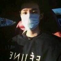 微信头像男戴口罩黑白头像一对