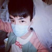 男生戴口罩帅气头像黑白头像男生