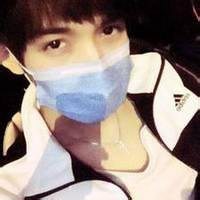 男生微信头像戴口罩黑白头像情侣
