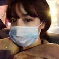 戴口罩帽子头像