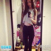 女朋友换了自拍头像