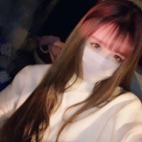 女生把头像改成自拍