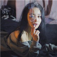 超拽女生头像短发女神伤感