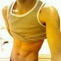 微信情侣头像一一女超拽男生霸气