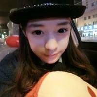 放大陌陌女生头像