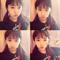 陌陌女生灰色头像