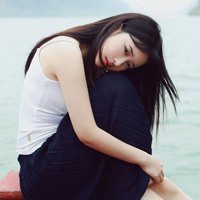 陌陌女生头像大图背影