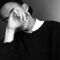 陌陌男生点点成熟头像