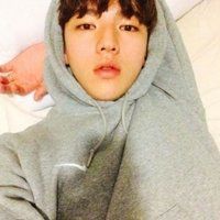 陌陌男生士大头像