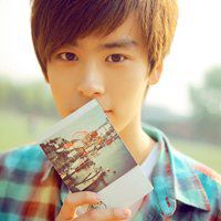 陌陌男生头像八张