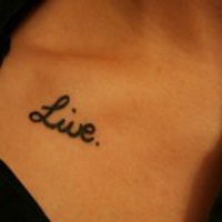 带帽子纹身女人头像 带帽子纹身女人头像