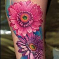 个性彩色纹身女人图片头像 个性彩色纹身女人图片头像