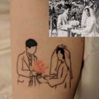 唐服纹身女人头像