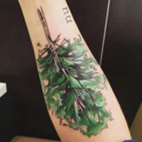 腿上小清新纹身女人头像图片头像