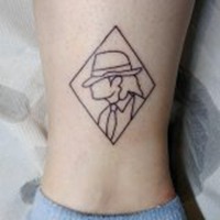 后背小清新纹身女人图片头像头像