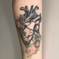 后背纹身女人头像头像头像