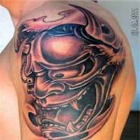 欧纹身女人头像