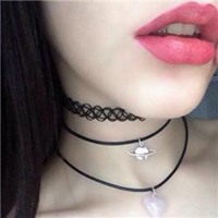 手绘花朵纹身女人头像