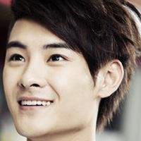 唯美小孩笑容头像