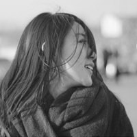 阳光笑容女生头像欧美