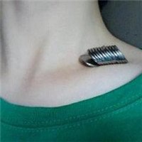 韩系露肩锁骨头像