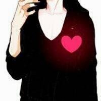 女生锁骨头像黑白