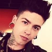 微信短发胡渣后身头像