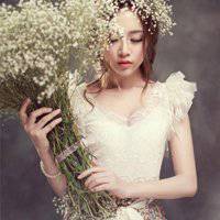 四分之三素描头像